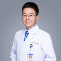 何懿副主任医师 讲师