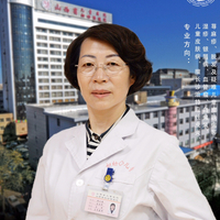 杨小英主任医师